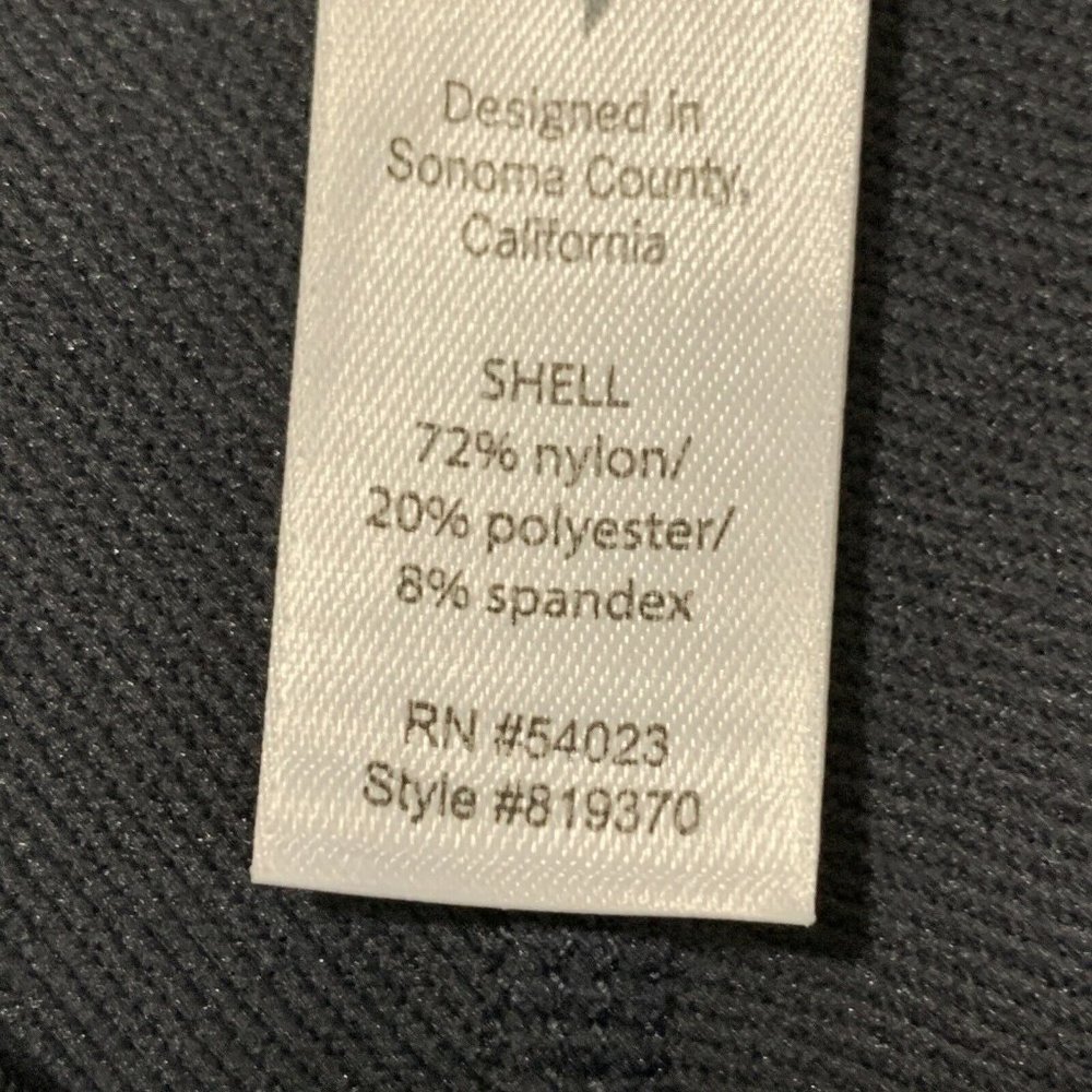 Athleta Gray Streamline Yoga Capri Pants Sz MP - Picture 6 of 6